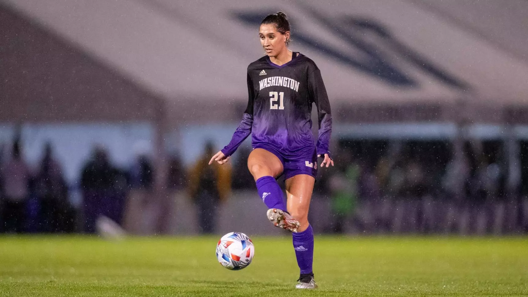 而伊森的健 而伊森的健